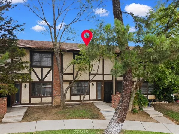 122 E Merrill Ave, Rialto, CA 92376