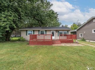 9583 Exeter Rd, Carleton, MI 48117