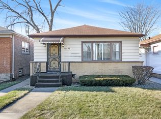 12536 S Wood St, Calumet Park, IL