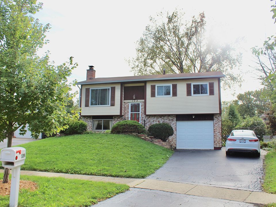 1st image of 109 Monterey Dr
