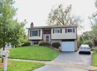 109 Monterey Dr, Bolingbrook, IL 60440