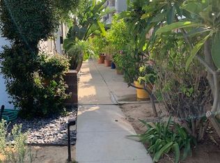 1631 Brockton Ave #1631, Los Angeles, CA 90025