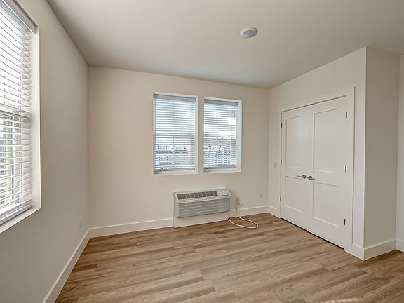 5th image of 11 1st Ave #305