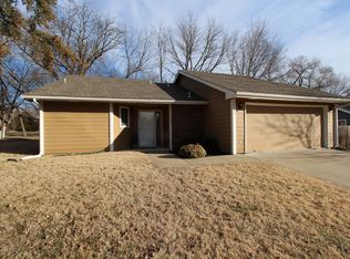 1308 W 2nd St, Lawrence, KS 66044