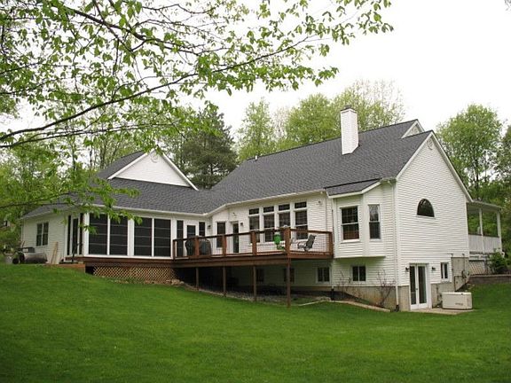 3rd image of 2665 Sligo Ln