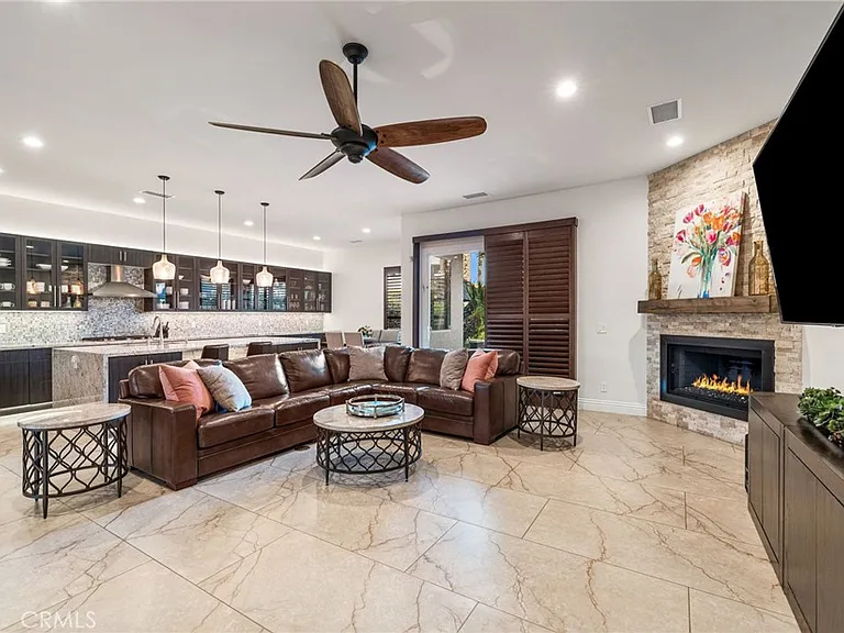 44450 Grand Canyon Ln — Photo 9