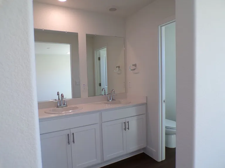 4333 Frontier Way — Photo 12
