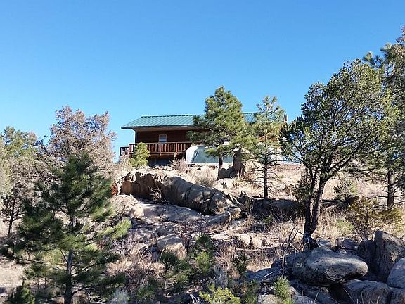 2nd image of 1500 Arnold Dr #548