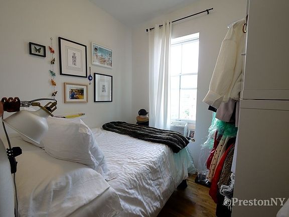 3rd image of 1 King St APT 10