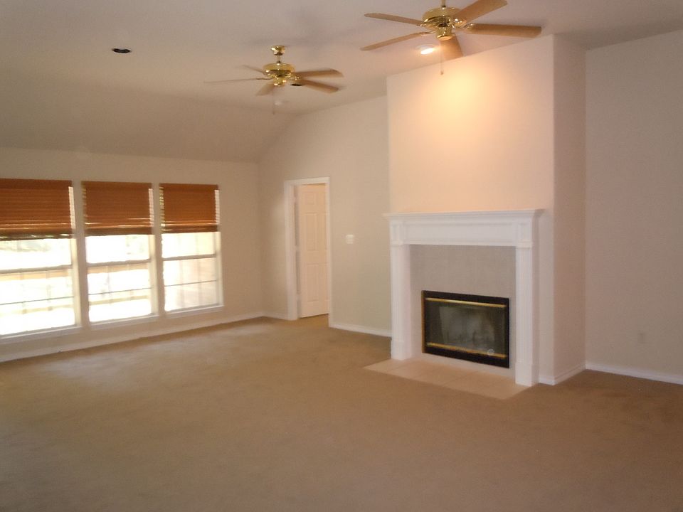 1st image of 174 Nuuanu Ln