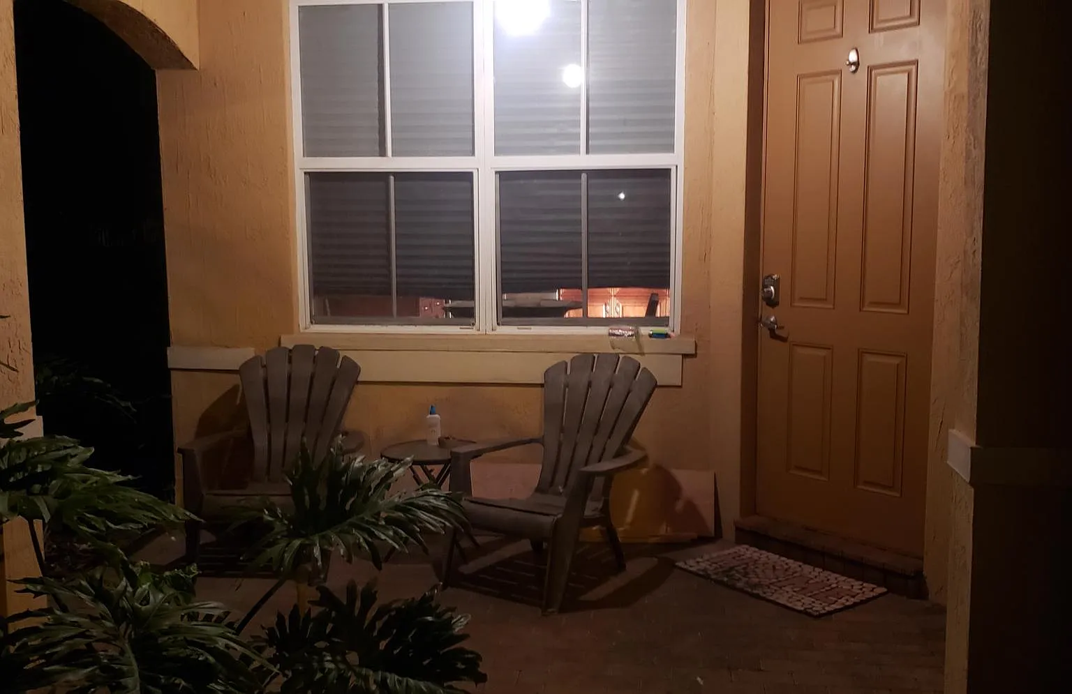 3 bed, 2.5 bath, 1577 sqft, $900 — Photo 1