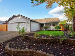 1871 SW Songbird St, McMinnville, OR 97128