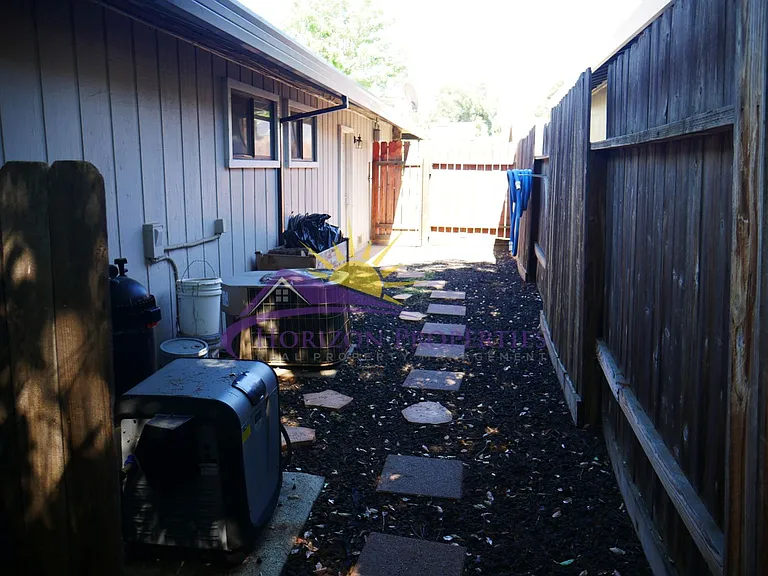 5329 Leavitt Way — Photo 30