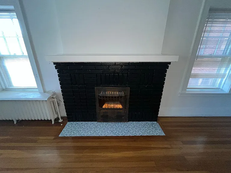 2440 Overlook Rd — Photo 2