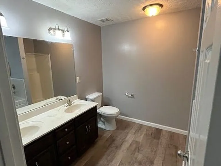 3720 Kendra Ct S — Photo 33