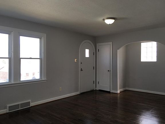 5th image of 7706 Lovella Ave