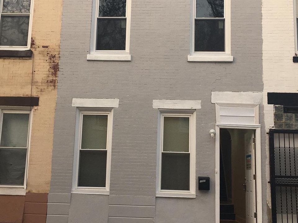 1st image of 1307 W Clementine St