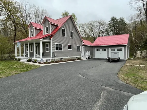 20 Hampshire Court, Winchester, NH 03441