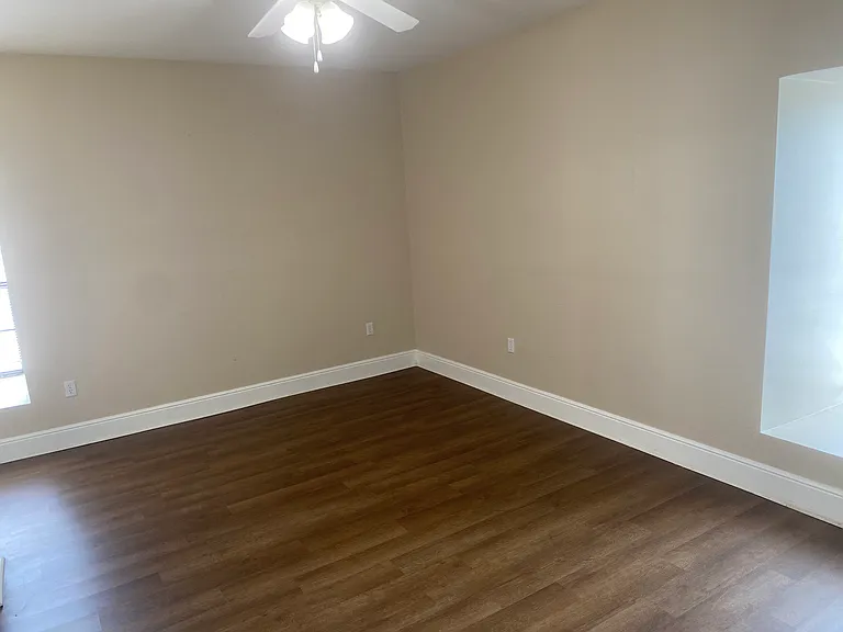 2301 Midwestern Pkwy #212 — Photo 9