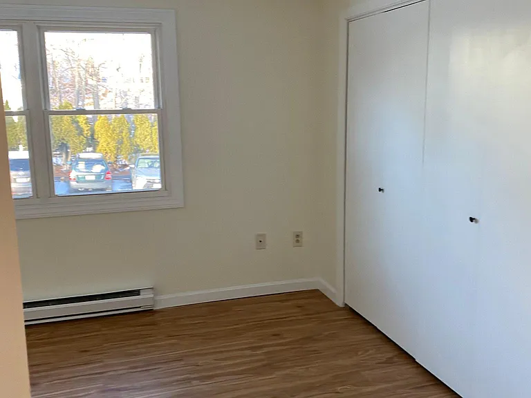 20 Warner Ave #2C — Photo 14