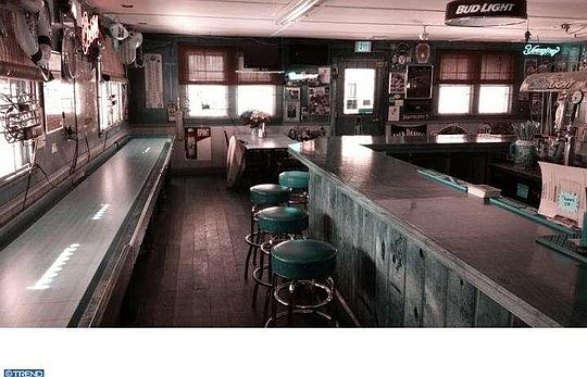 5th image of 165 Hubbard Ave