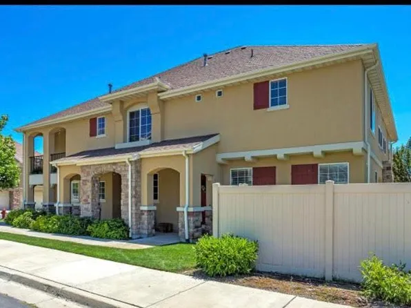 27 N Clayton Ct, Pleasant Grove, UT 84062