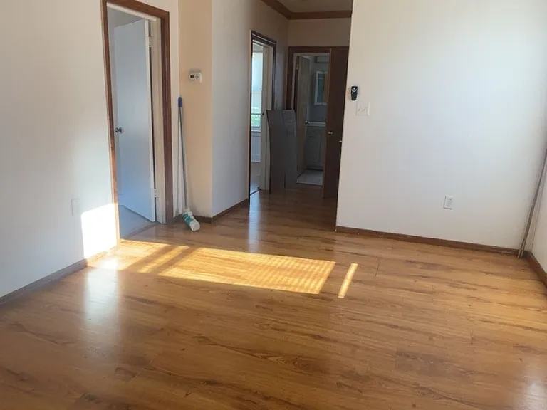 386 New Brunswick Ave — Photo 1