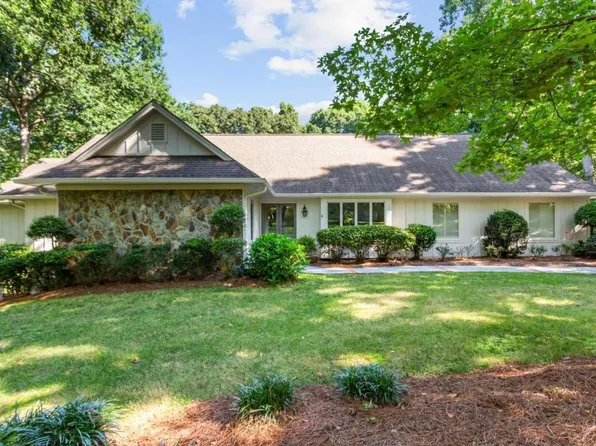 55 Cameron Glen Dr, Sandy Springs, GA 30328