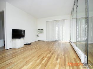 2037 38th St #2, Astoria, NY 11105