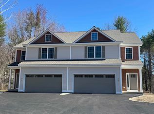 9B York Rd, Hudson, NH 03051
