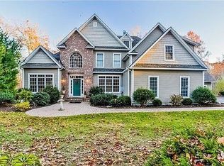 4 Bishop Rd, Oxford, CT 06478