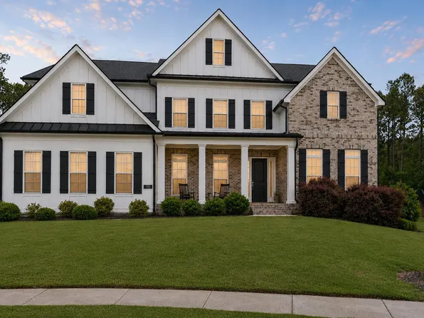 113 Amberwing Ct, Holly Springs, NC 27540