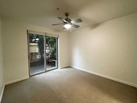 3rd image of 6231 NE Carillion Dr #1-101