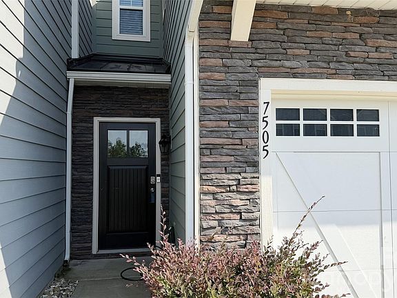 2nd image of 7505 Hartsfield Dr