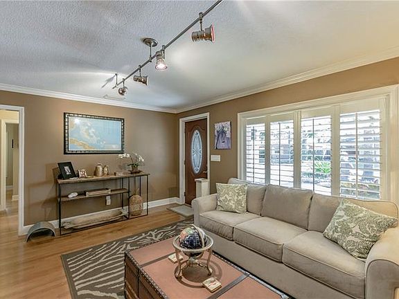 3rd image of 4441 W Bay Villa Ave
