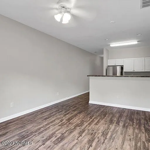 933 Downey Branch Ln — Photo 9