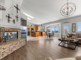 29247 Cole Grade Rd, Valley Center, CA 92082