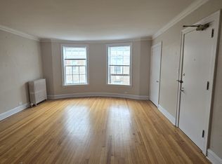 909 Elmwood Ave APT F3, Evanston, IL 60202