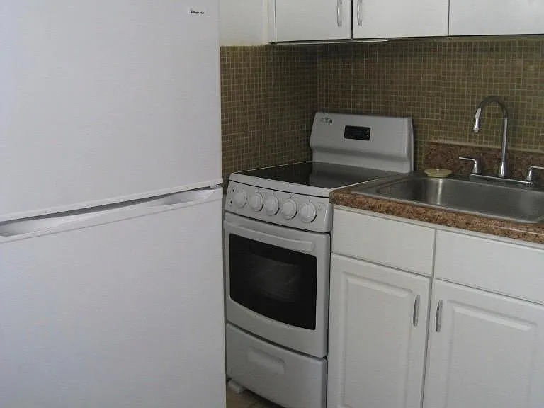 1830 Jackson St #4A — Photo 3