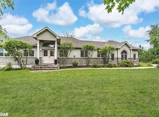 32 Basswood Cir #ORO, Oro Medonte, ON L0L2L0