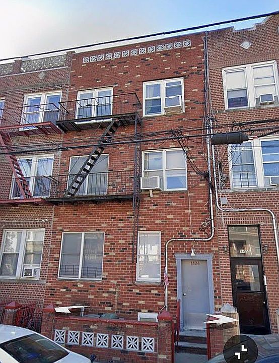 1st image of 1424 71st St