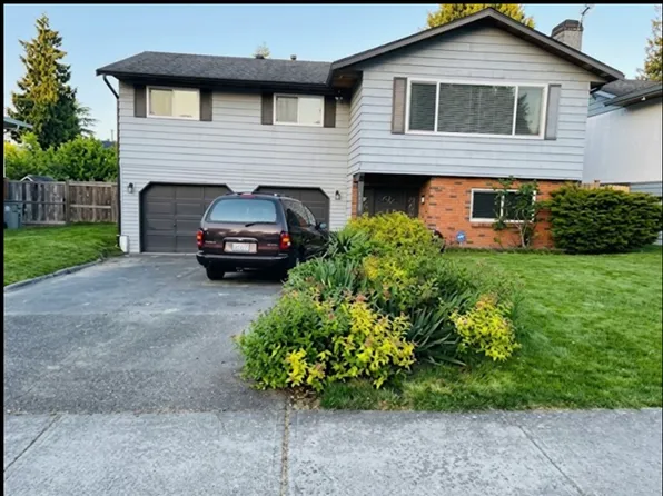 7127 116th St, Delta, BC V4E 1X9