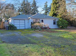27 SE 108th Ave, Portland, OR 97216