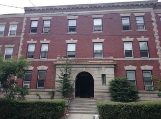 10 Parkway Rd #4, Brookline, MA 02445