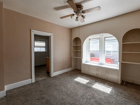 3rd image of 1727 Eldora Dr