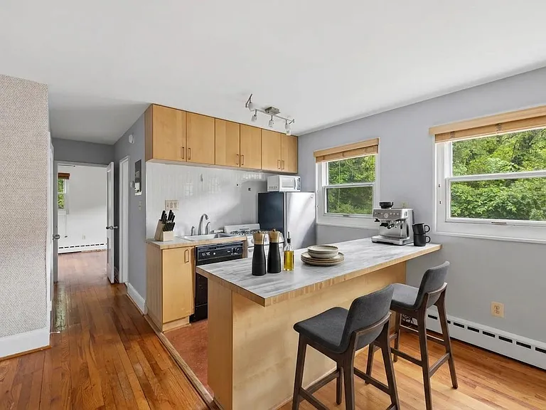 4595 Macarthur Blvd NW #4 — Photo 33