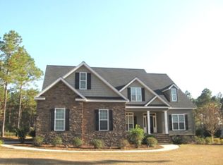 142 Tanglewood Dr, Moultrie, GA 31768