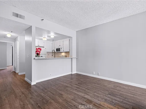 730 W 4th St Unit 308, Long Beach, CA 90802