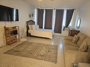8 Orange Grove Est, Christiansted, VI 00820
