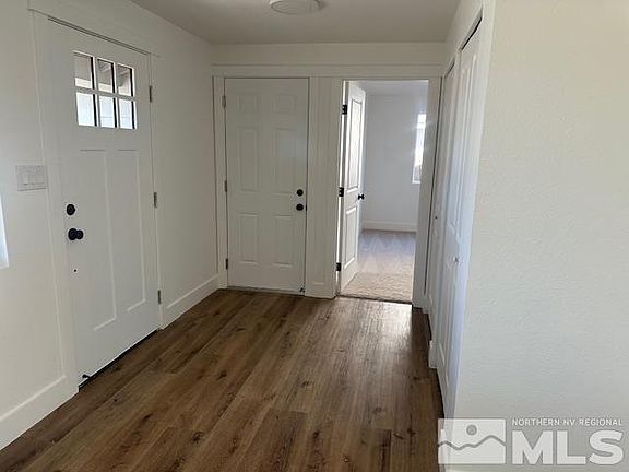 4th image of 815 Glen Molly Dr